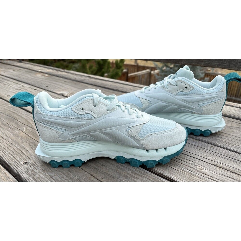 Reebok X Cardi B Classic Leather V2 Women's 6 Low Sneakers Whisper Blue - Picture 7 of 16